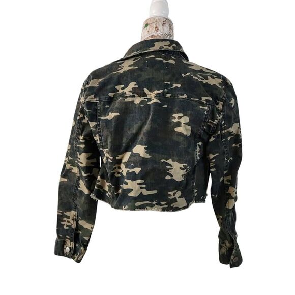 Tinseltown Love Fire Camo Cropped Jacket - Picture 6 of 10